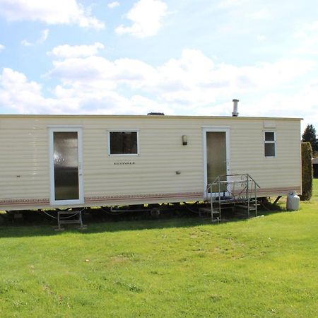 Camping Oos Heem Montenau Luaran gambar