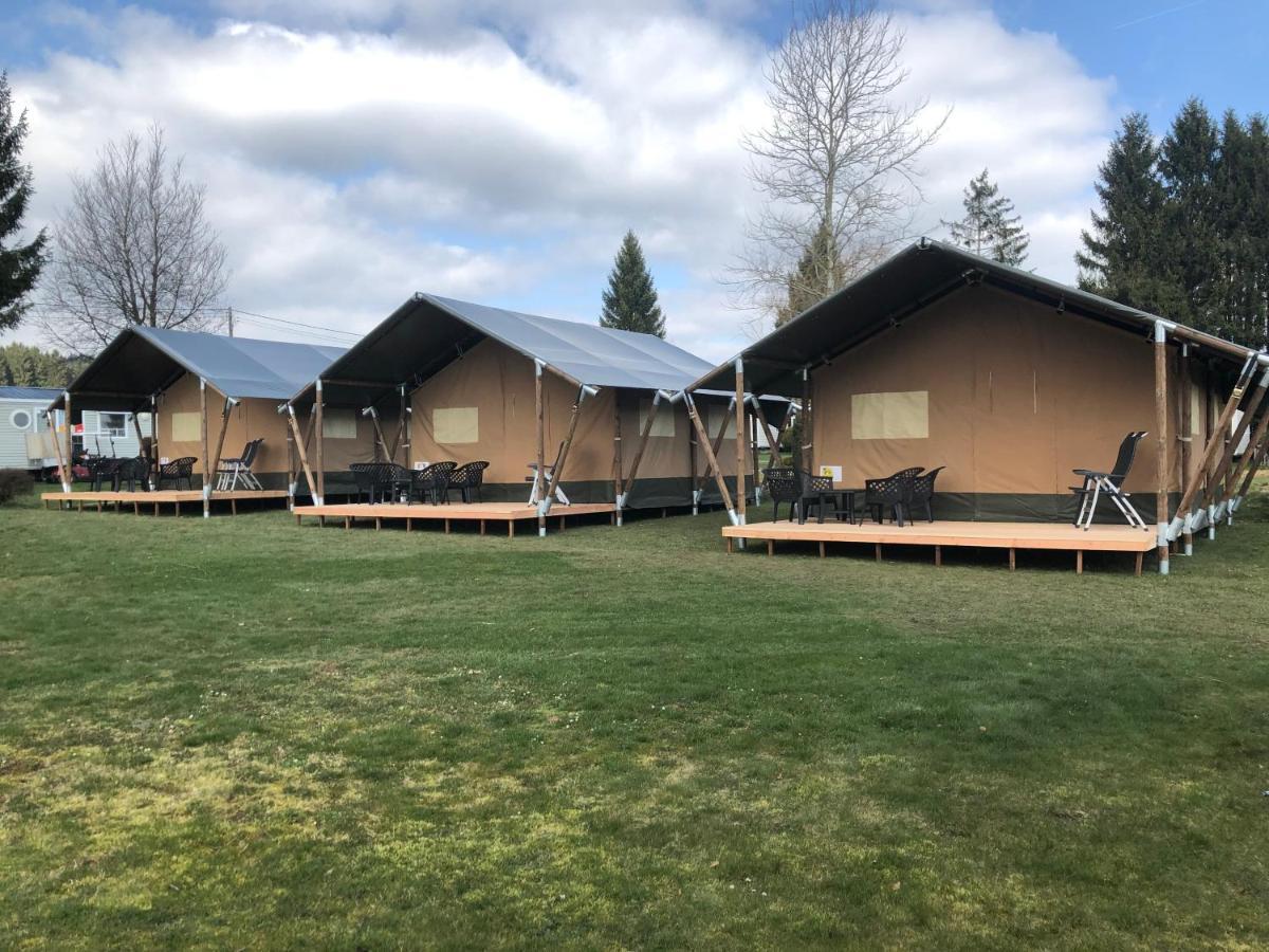 Camping Oos Heem Montenau Luaran gambar