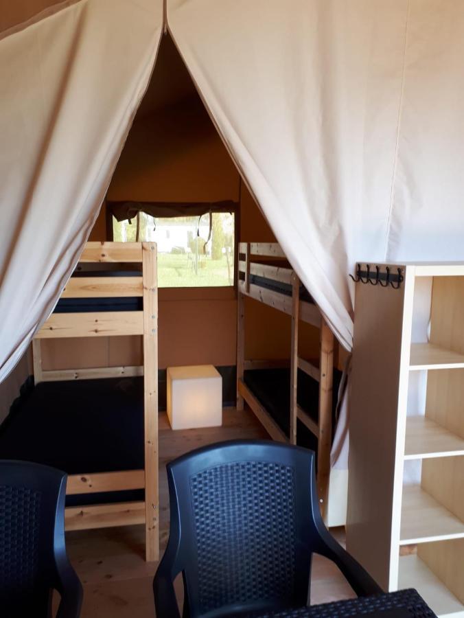 Camping Oos Heem Montenau Luaran gambar